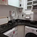 Top Copacabana Apartments